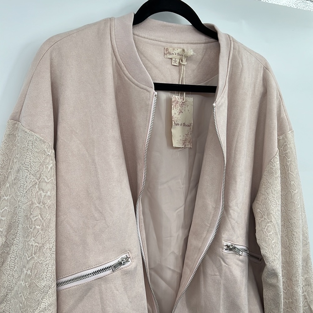 🆕Pink Bomber Jacket Snakeskin Sleeve Print New Blush Hem& Thread-Anthropologie - Picture 14 of 15